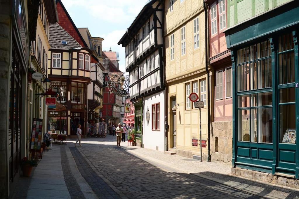 Schoene Ferienwohnung Mit Zwei Schlafzimmern Quedlinburg Dış mekan fotoğraf
