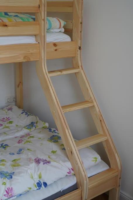 Schoene Ferienwohnung Mit Zwei Schlafzimmern Quedlinburg Dış mekan fotoğraf