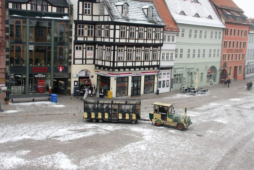 Schoene Ferienwohnung Mit Zwei Schlafzimmern Quedlinburg Dış mekan fotoğraf